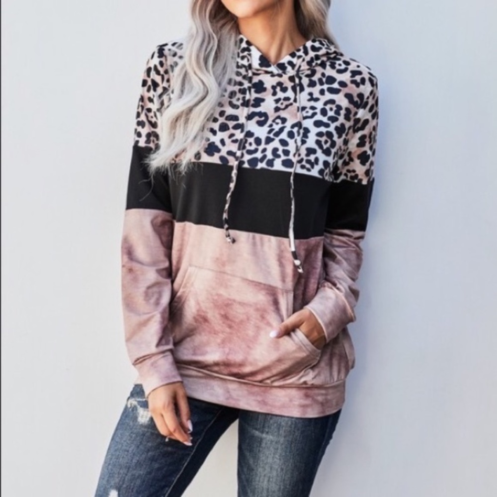 Leopard print Hoodie top - Picture 3 of 4